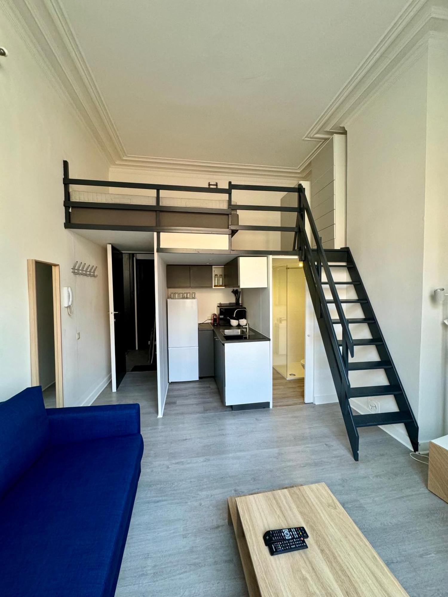 Studio Avec Chambre En Mezzanine Brüssel Exterior foto
